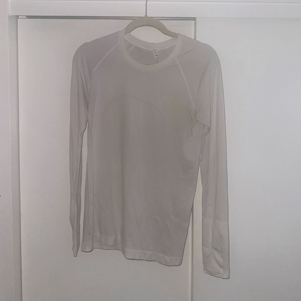 Lululemon Swiftly Tech Long Sleeve